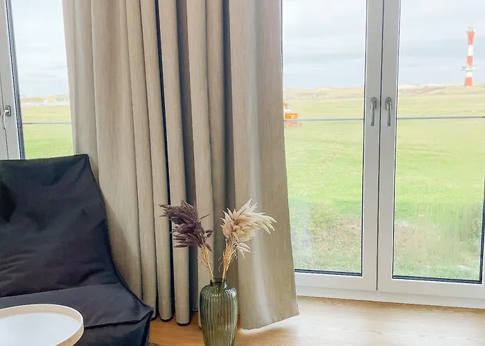 Westeroog Aparthotel 3*